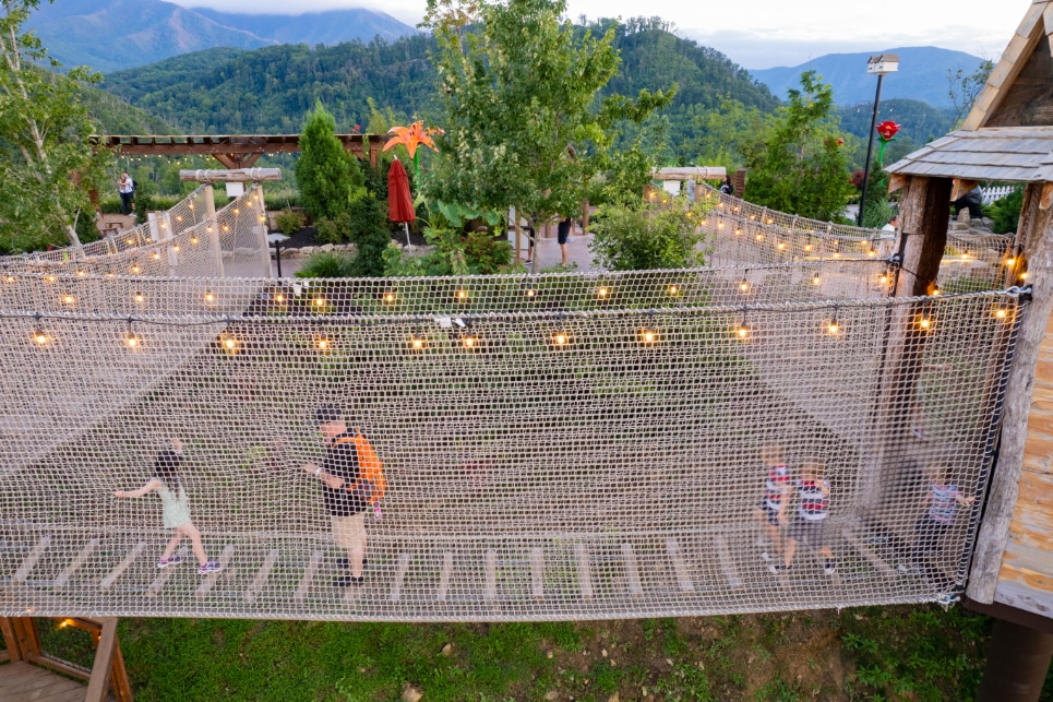 Adults and Kids play on TreeVenture Challenge